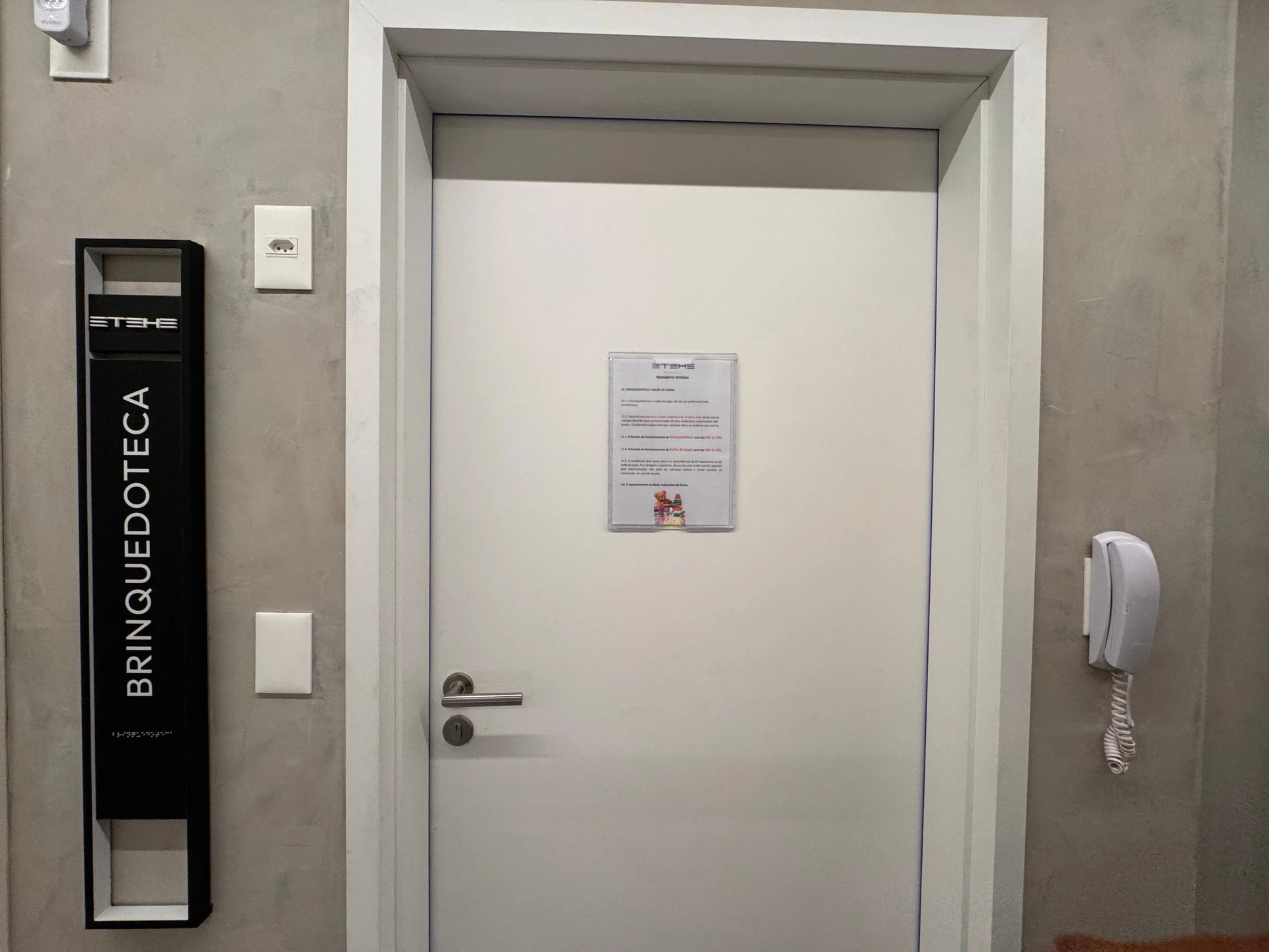 Apartamento amueblado de 3 dormitorios con balcón — photo 94