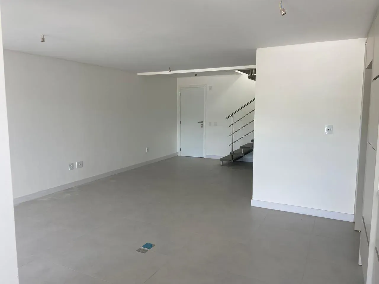 96 m² duplex apartment with 1 en-suite bedroom — photo 7