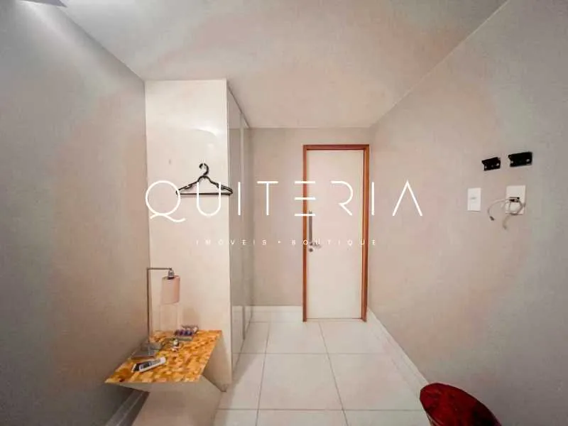 Apartment with 3 bedrooms and 4 bathrooms in good condition — photo 22