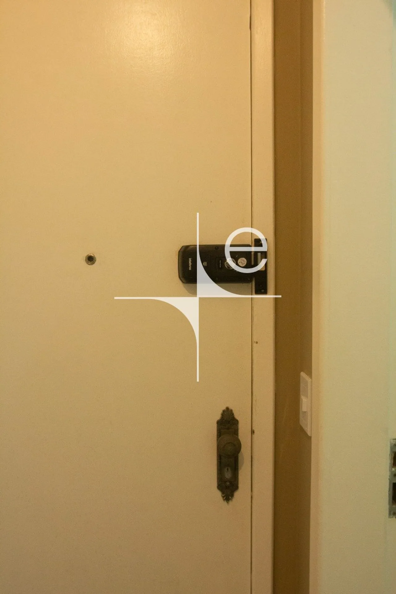 One-bedroom apartment with a home office in Florianópolis — photo 12