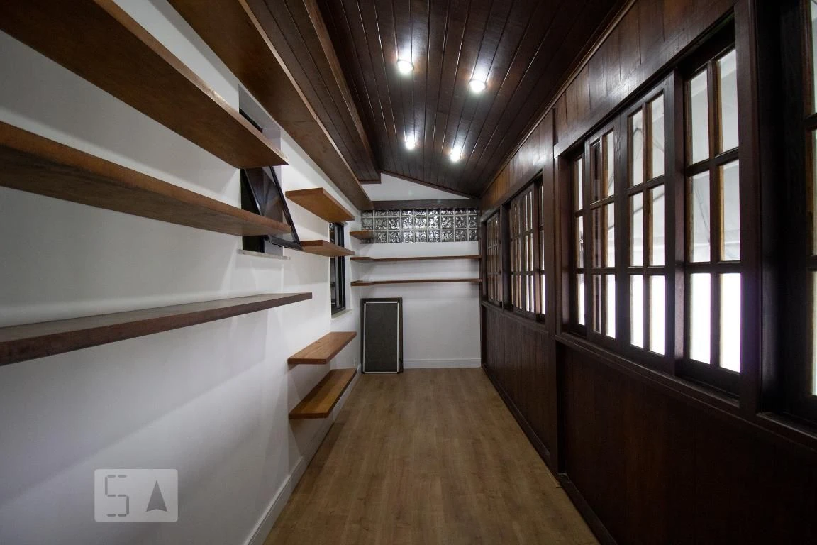 3-bedroom apartment with a balcony and built-in BBQ — photo 17