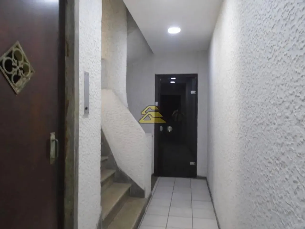 1-bedroom apartment with 1 bathroom and building elevator — photo 13