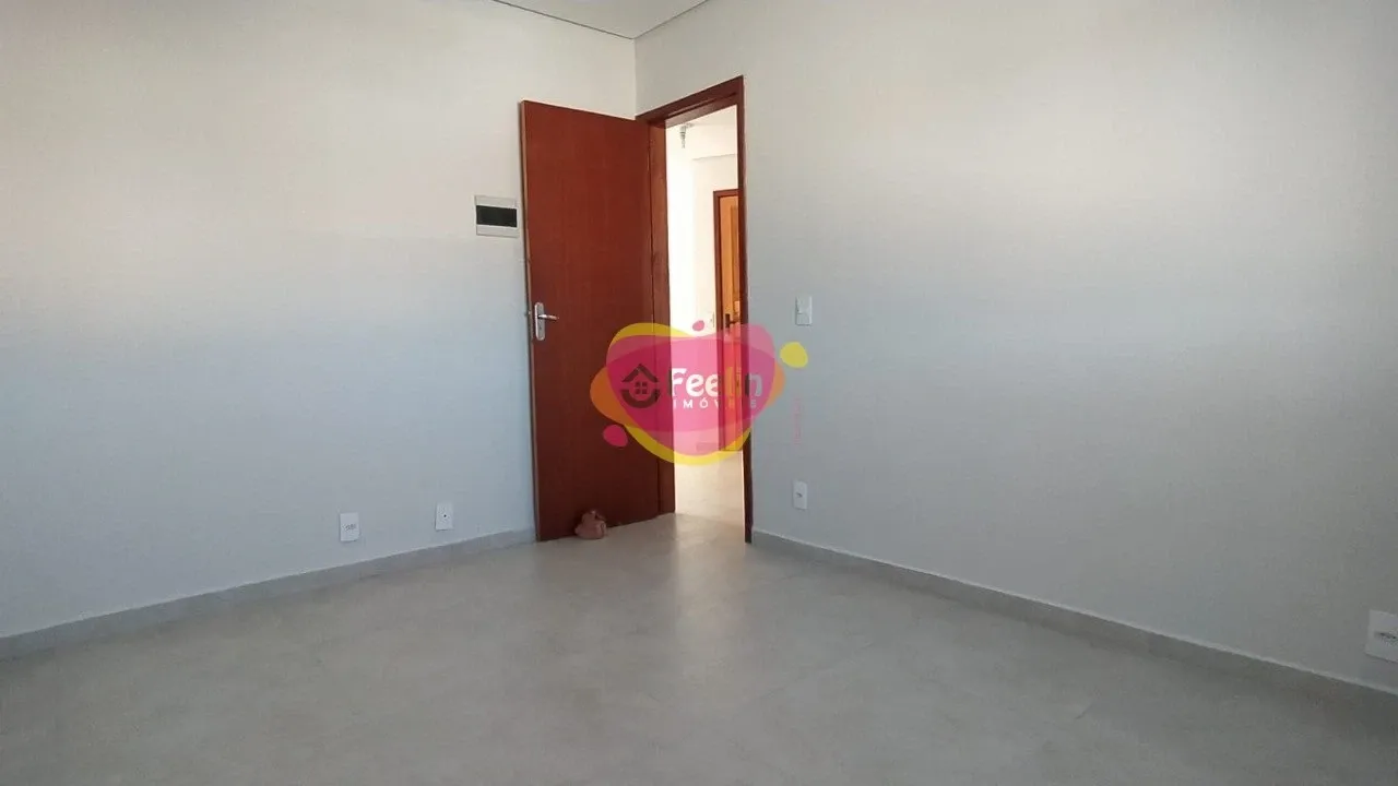 65 m² apartment with 2 bedrooms and a parking spot — photo 9
