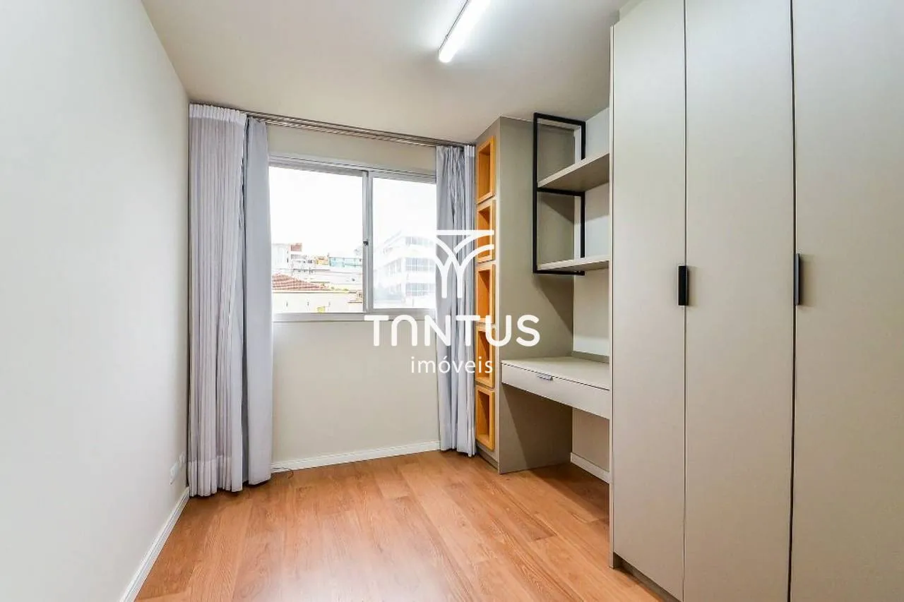2-bedroom apartment with a home office in Curitiba — photo 40