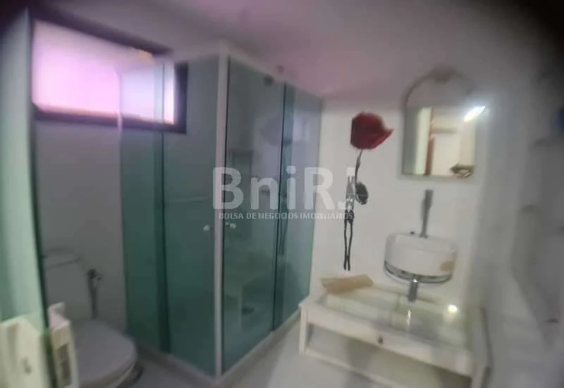 4-bedroom apartment with 271 m² and 3 parking spots — photo 18