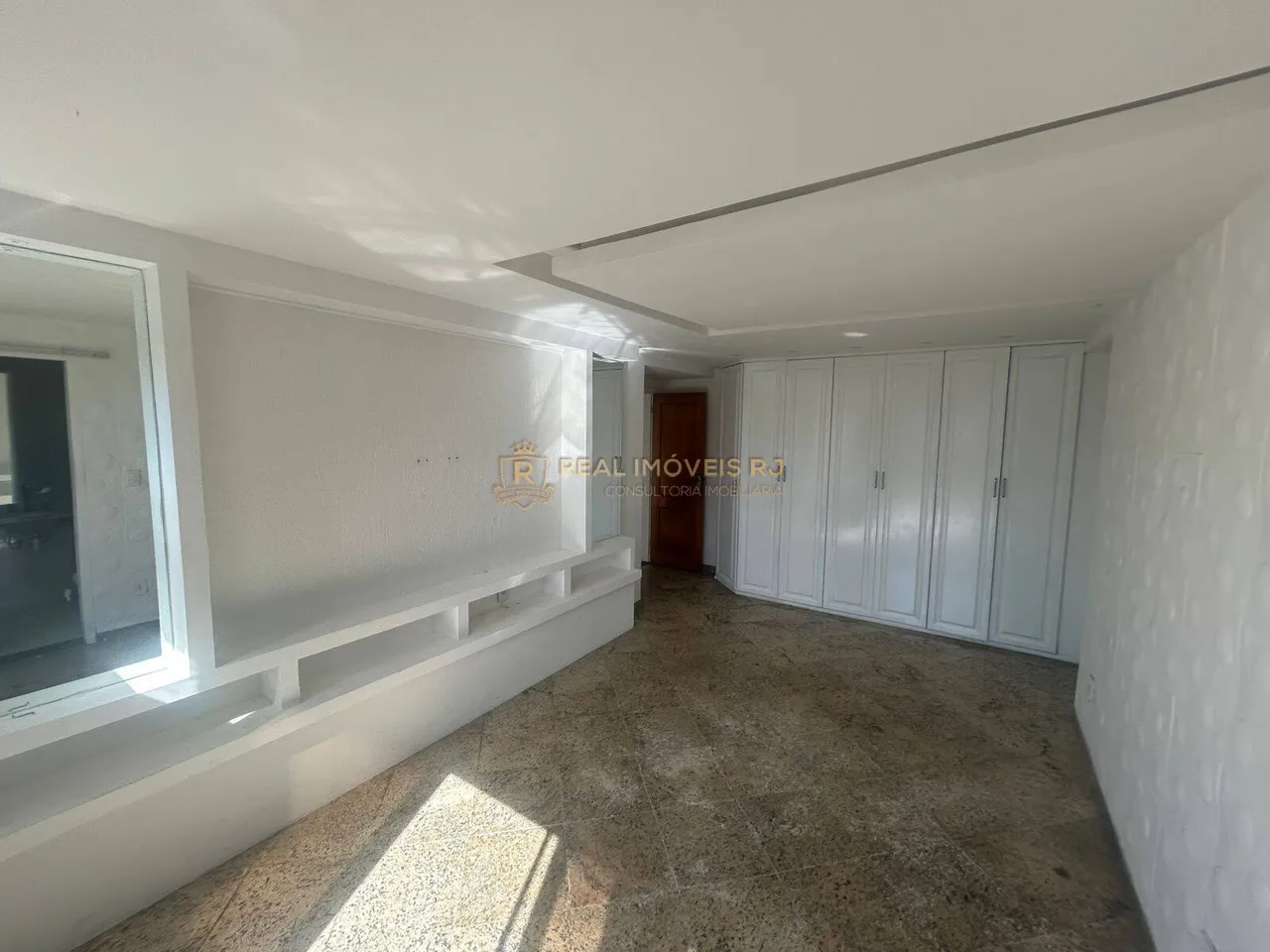 Cobertura duplex sem mobília com 3 quartos e 4 banheiros — photo 13
