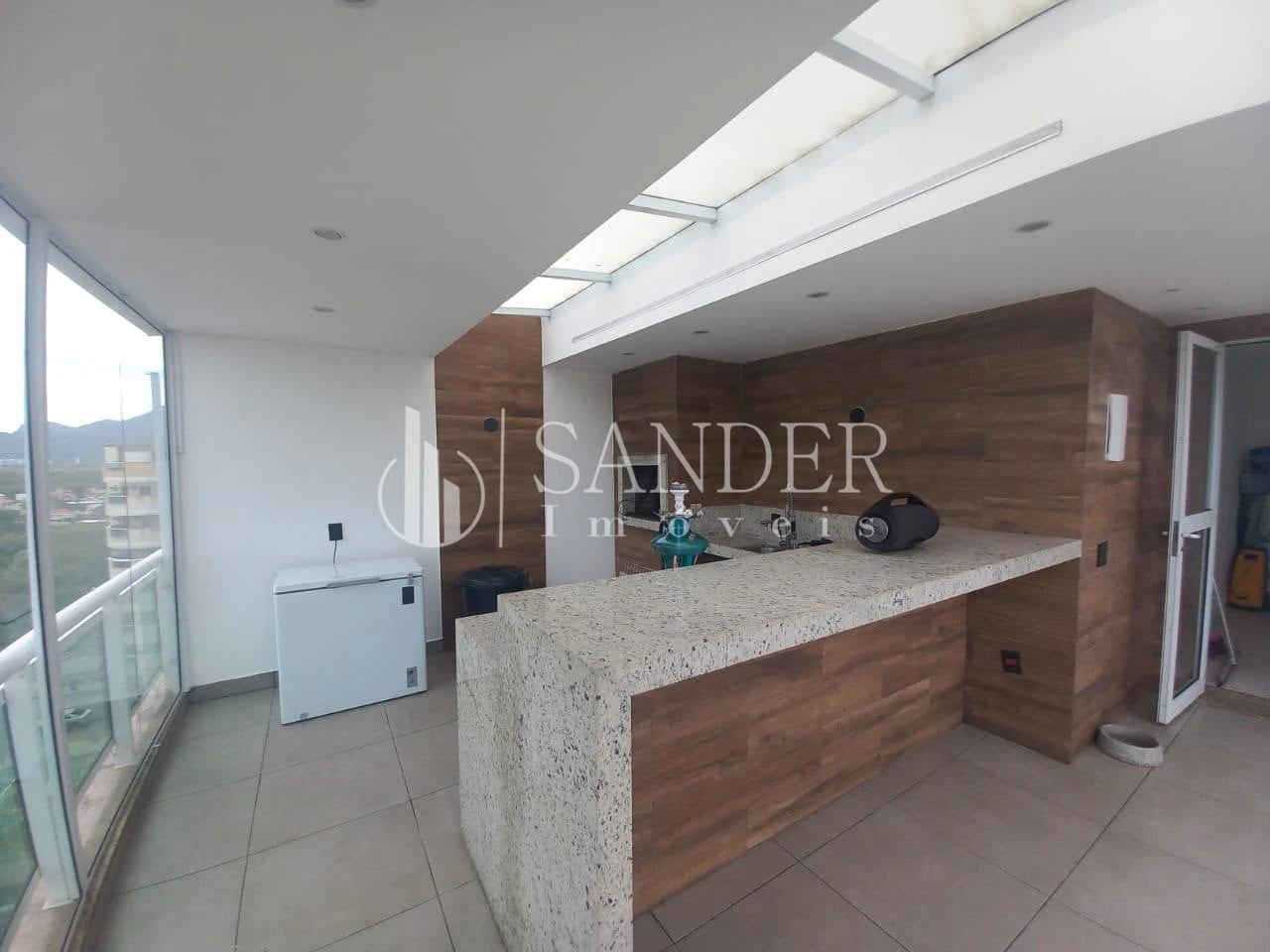 3-bedroom apartment with a private pool — photo 27
