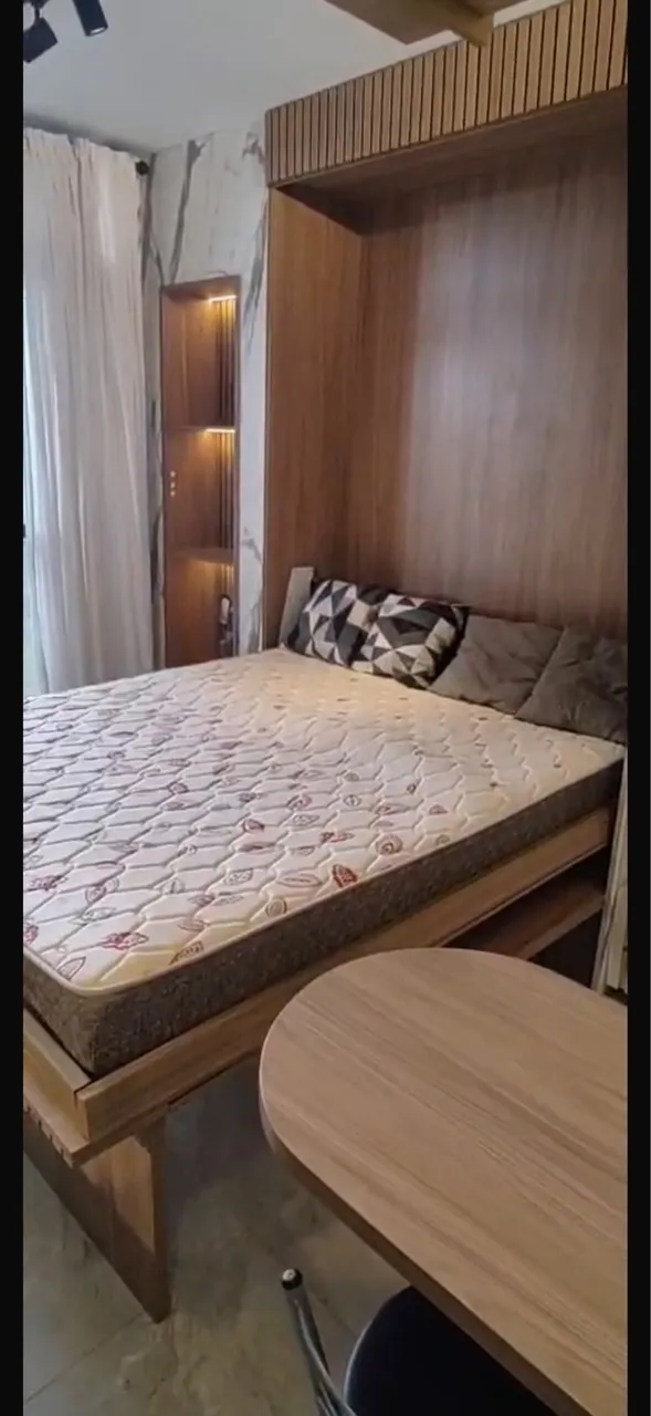 Furnished 1-bedroom apartment with a balcony — photo 17