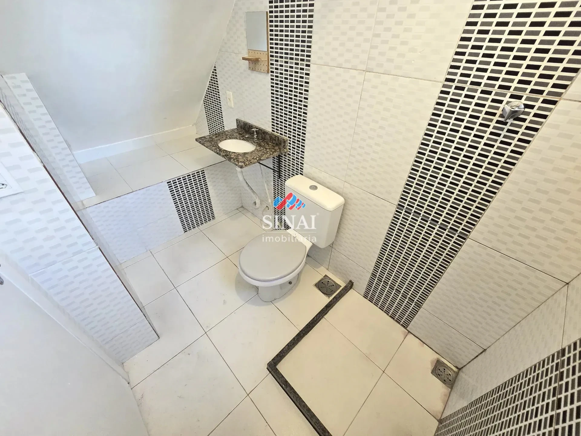 Apartamento sem vaga com 2 quartos e 1 banheiro — photo 21