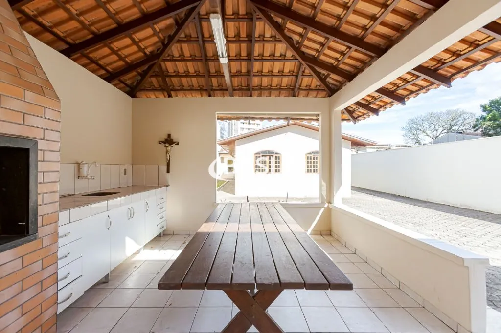 Unfurnished house with 4 bedrooms and shared BBQ area — photo 11