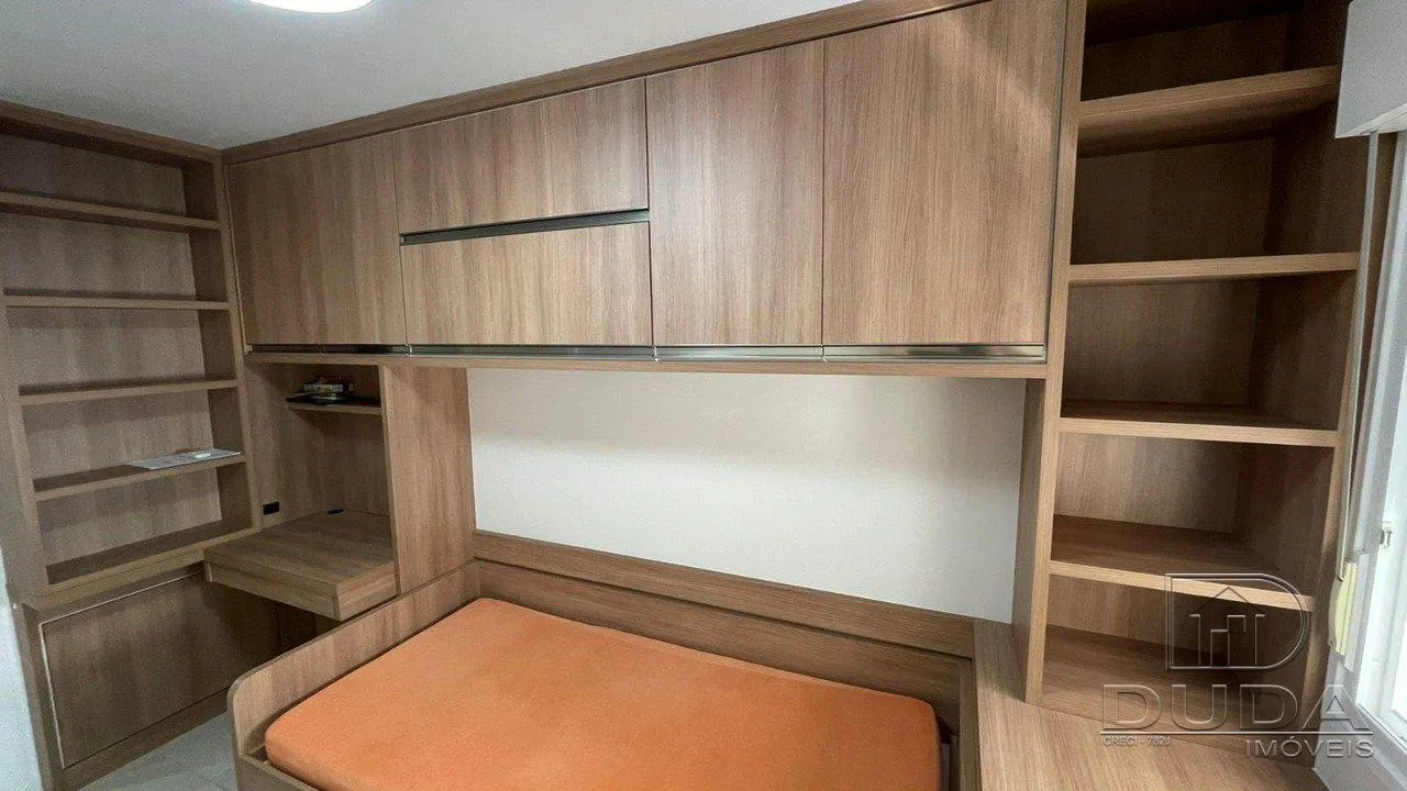 Apartment on the 1st floor with a home office — photo 3