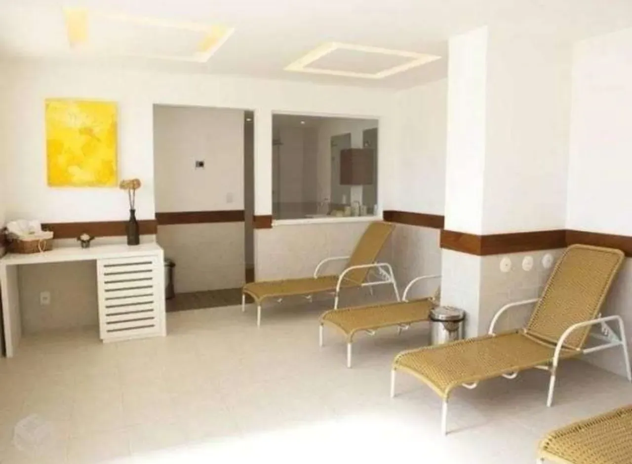 2-bedroom apartment with a balcony and 62 m² — photo 38