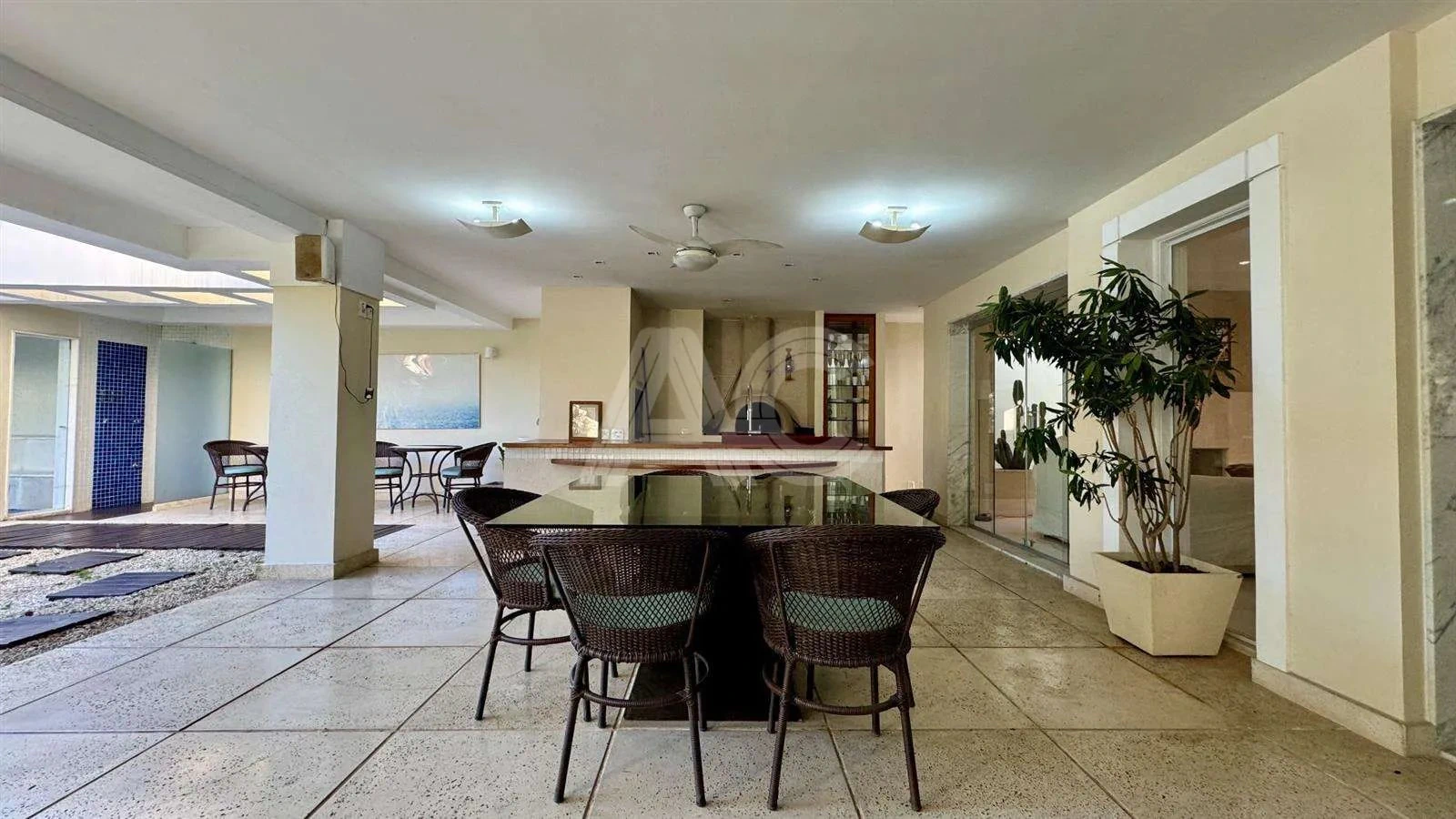 Casa em condomínio com 4 suítes e jardim privativo — photo 10