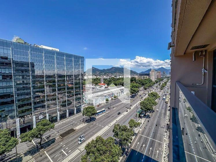 Apartment, 55 m², with a glass-enclosed balcony — photo 13