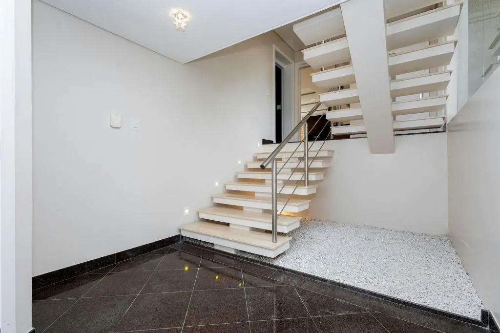 Furnished house 649 m² with 4 en-suite bedrooms — photo 70