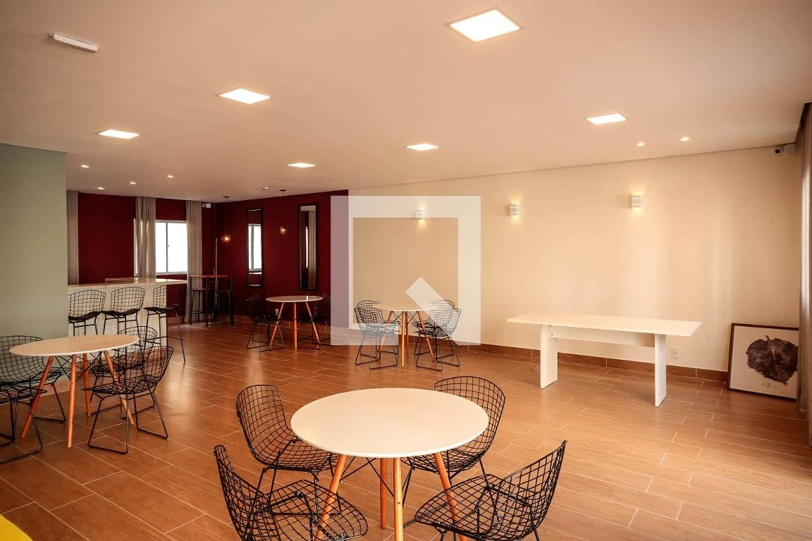 2-bedroom apartment with laundry area and 1 parking spot — photo 44