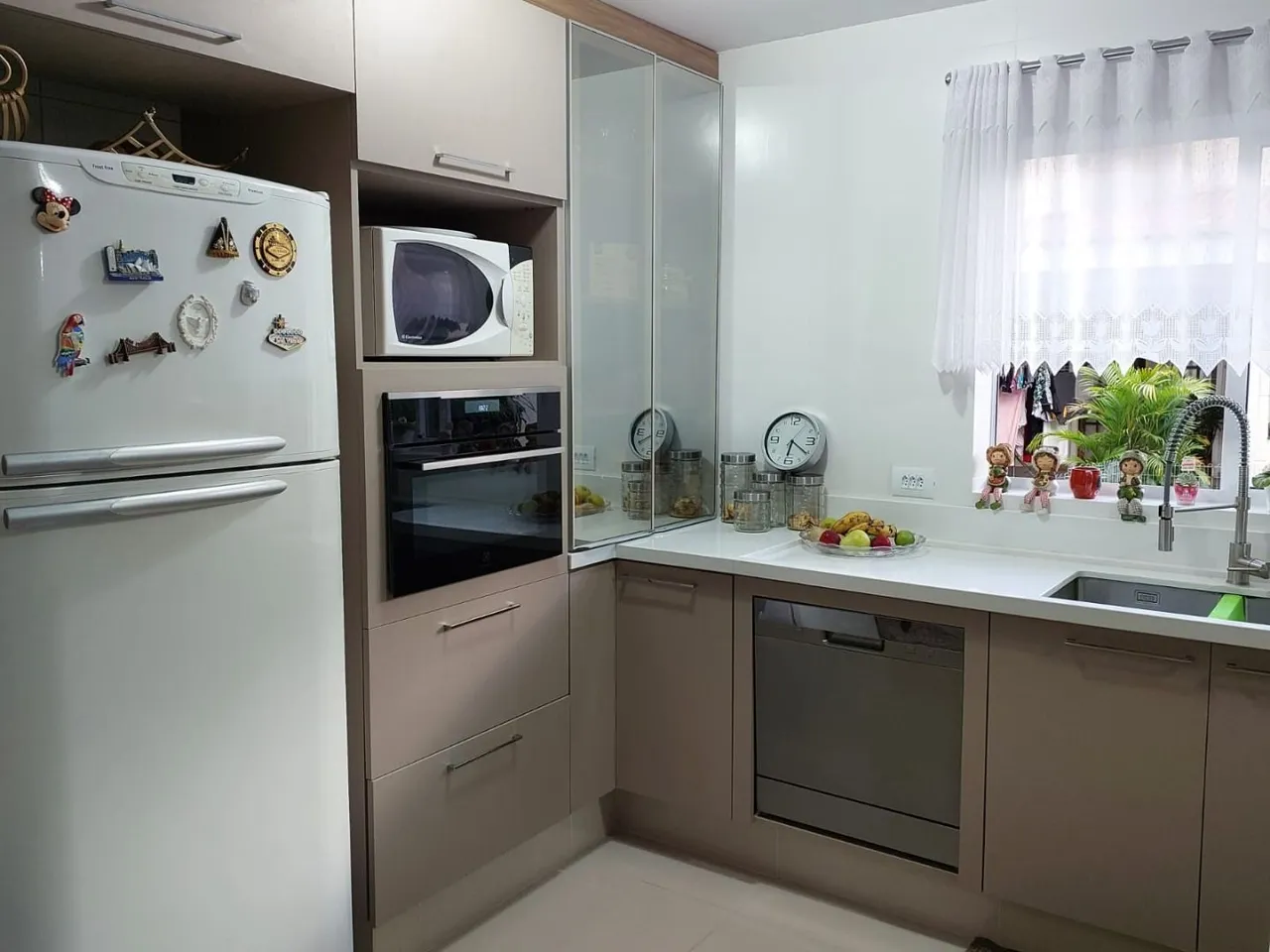 Furnished house, 570 m², with a dishwasher — photo 5