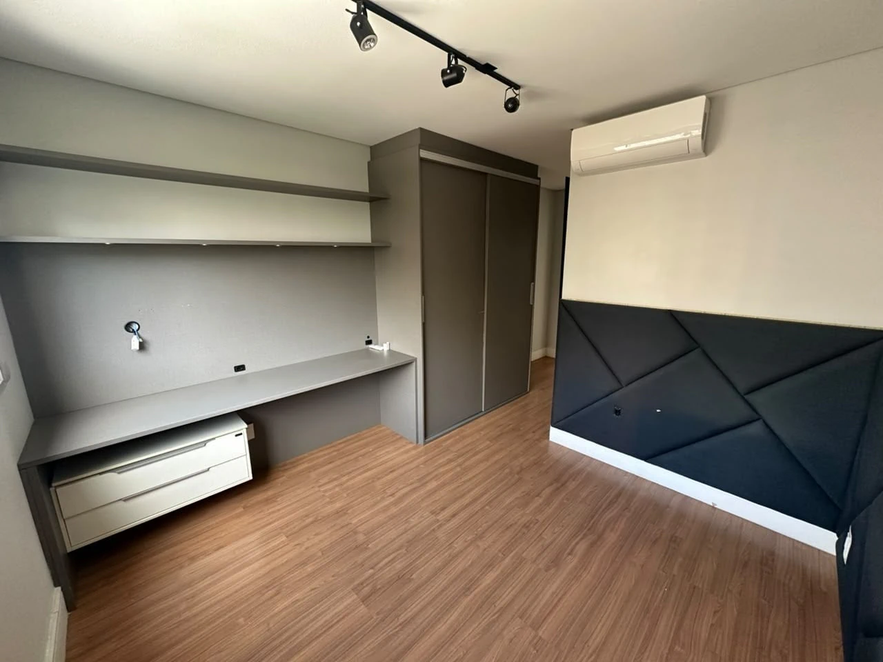 Ванна и 4 спальни: квартира 324 м² — photo 5