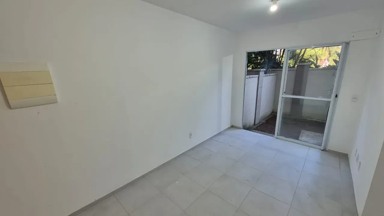 Apartamento sem mobília com 2 quartos e quintal — photo 5