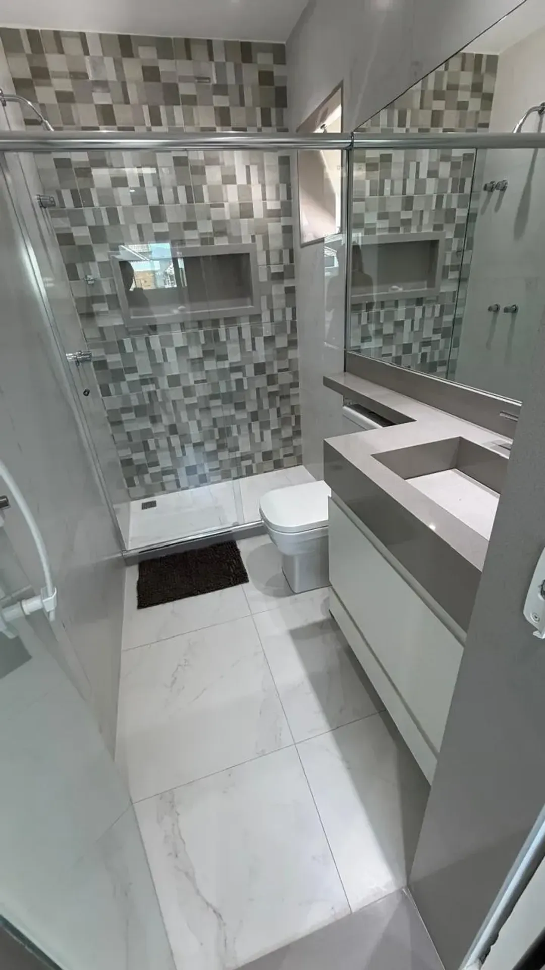 Furnished house with 3 bedrooms and 4 bathrooms — photo 32