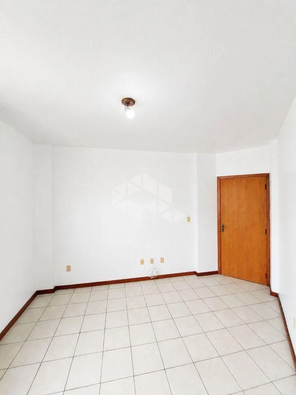 Departamento con espacio de home office en Florianópolis — photo 17