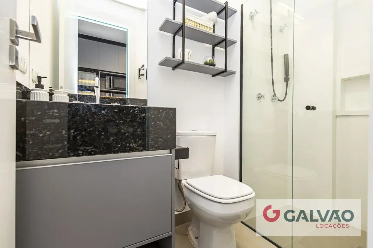 Furnished 1-bedroom apartment with open-plan gas kitchen — photo 14
