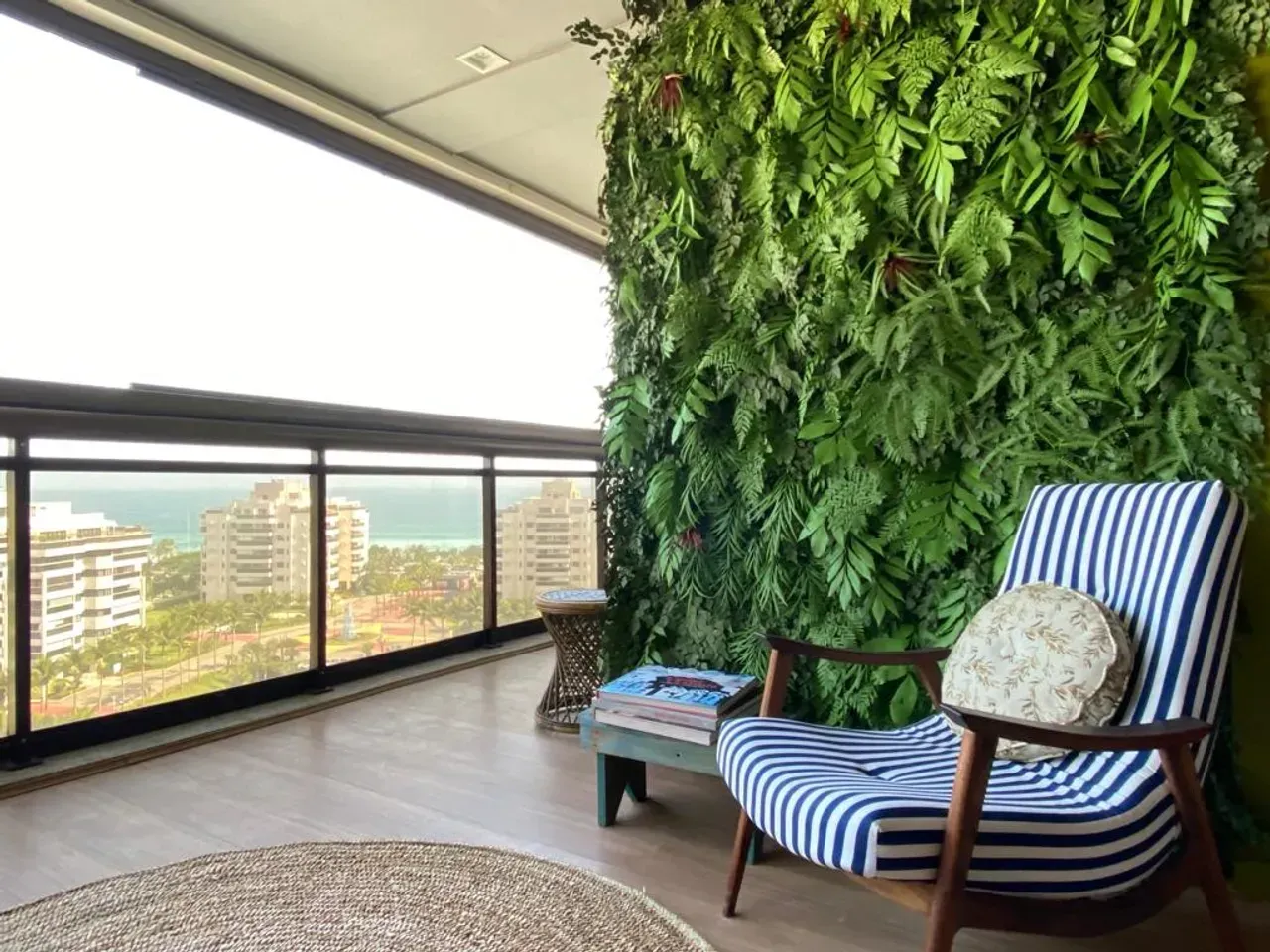 Apartamento mobiliado com 2 quartos e varanda fechada — photo 10