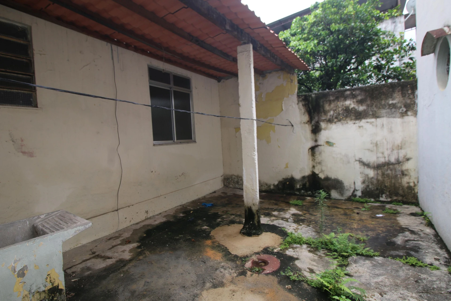 One-bedroom house with a garden — photo 26