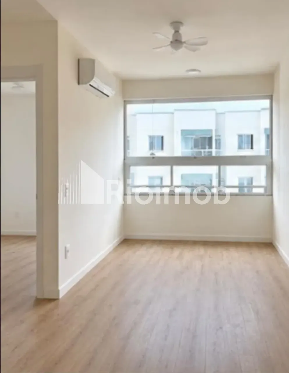 Деревянный пол или ламинат и 2 спальни: квартира 47 м² — photo 5
