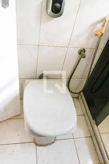 2-bedroom apartment with a washing machine — photo 37