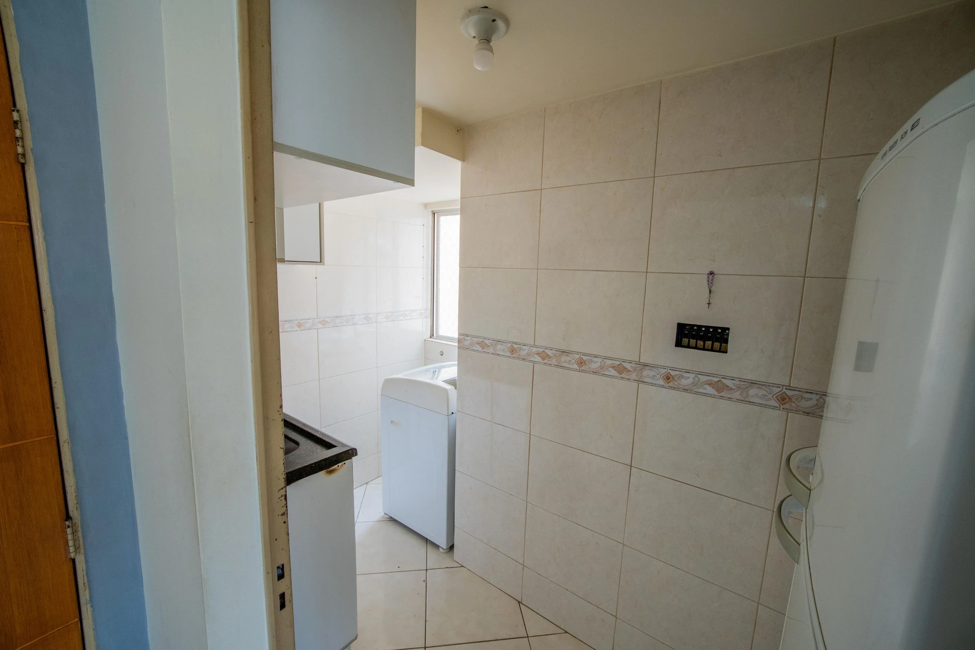 3-bedroom apartment with a washing machine in Curitiba — photo 2