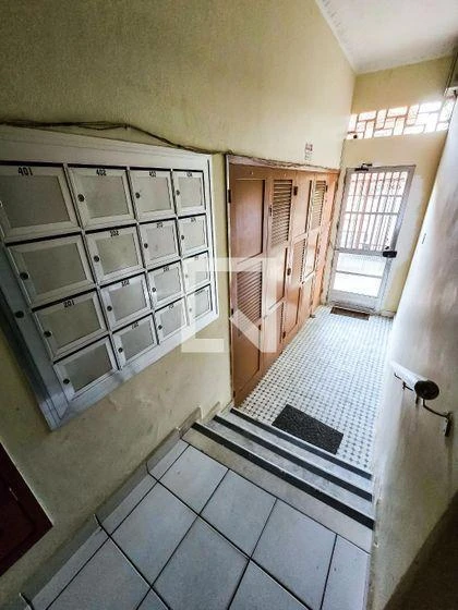 65 m² apartment with a washing machine and a bathtub — photo 8