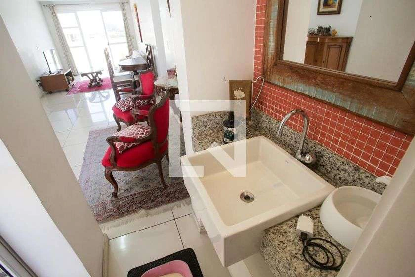 Apartamento sin amueblar de 4 dormitorios con jardín privado — photo 21