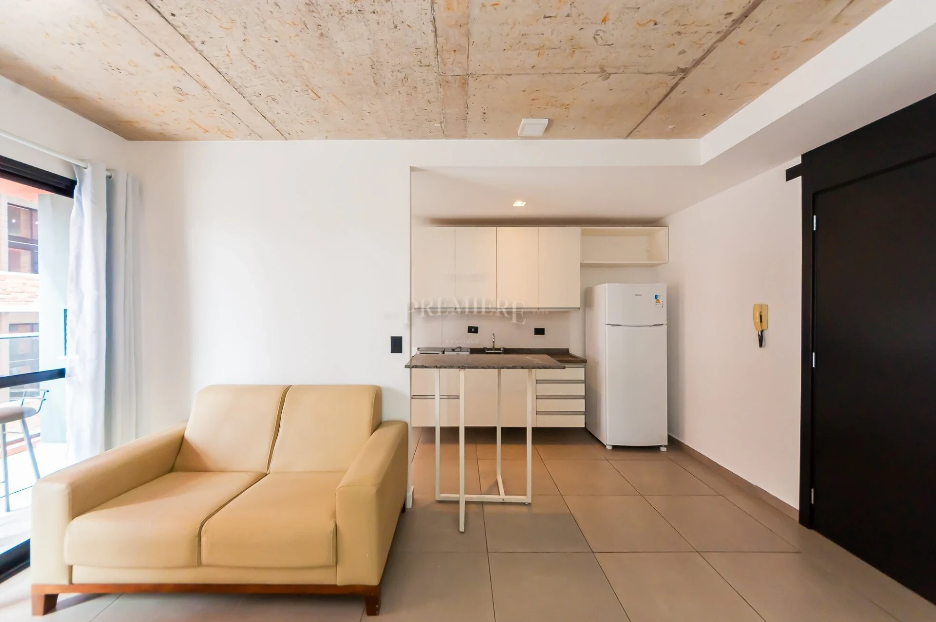 Apartamento de 2 dormitorios con 1 en suite sin plaza — photo 2