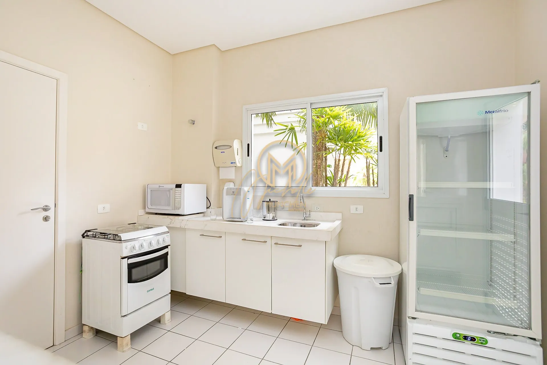 Furnished 462 m² apartment with 4 en-suite rooms — photo 176