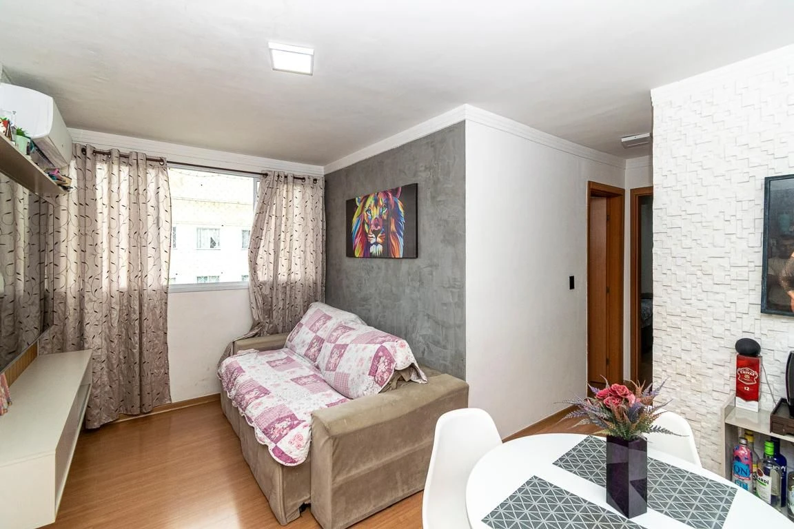 2-bedroom apartment with a washing machine