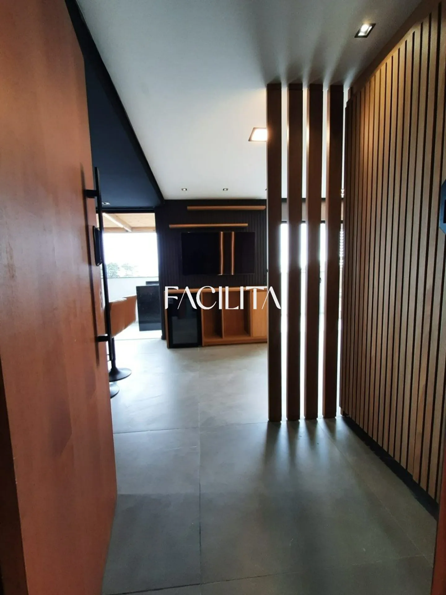 Меблированная мансарда 30 м² с 1 спальней — photo 4