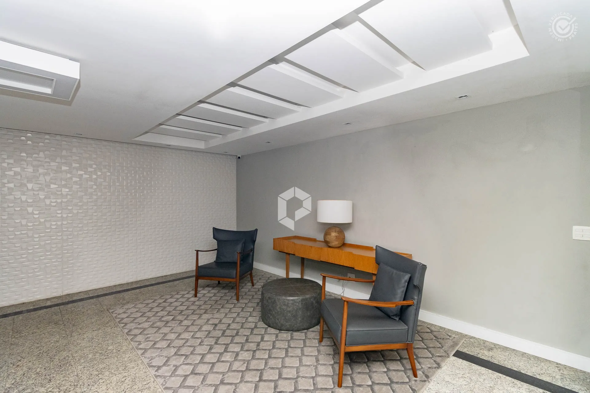 Apartamento com 3 quartos, 137 m² e painel de TV — photo 23