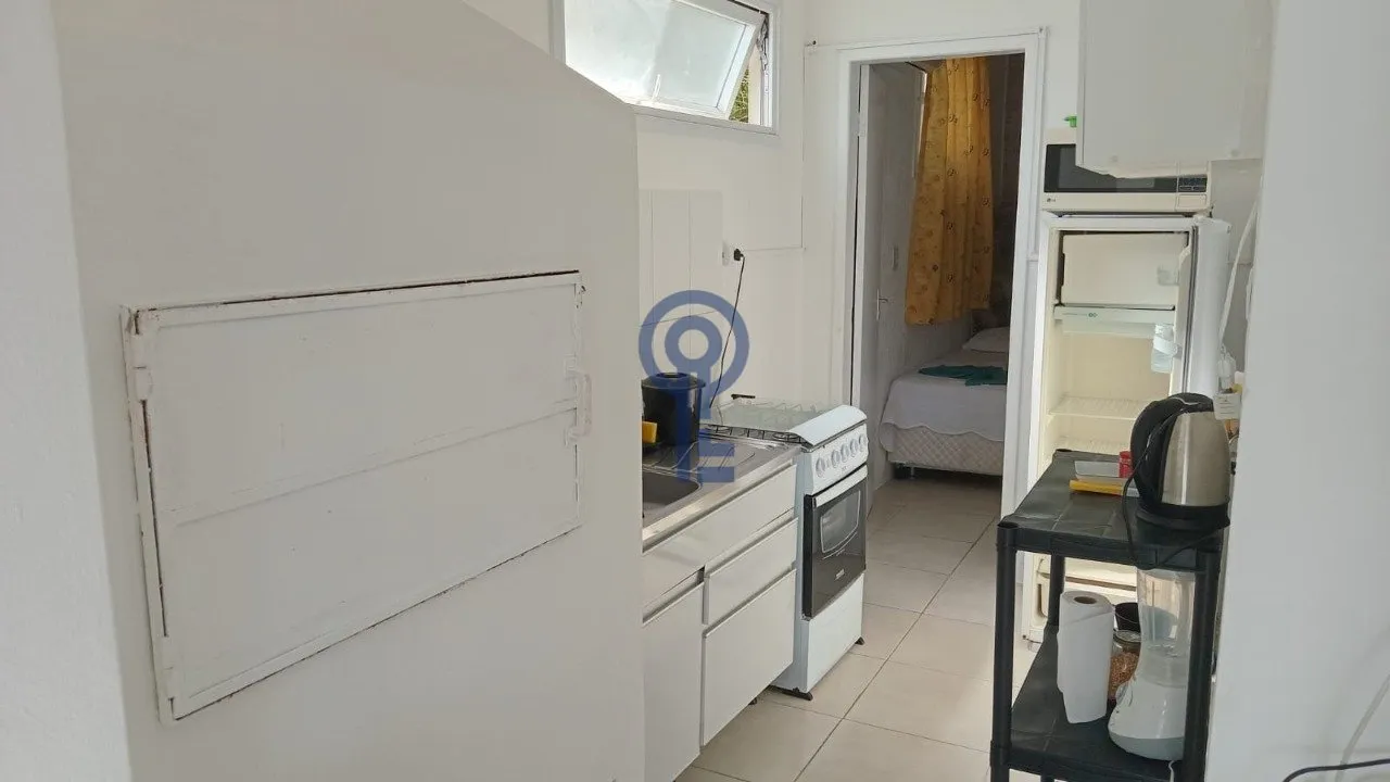 Furnished 2-bedroom apartment with a gas stove — photo 10
