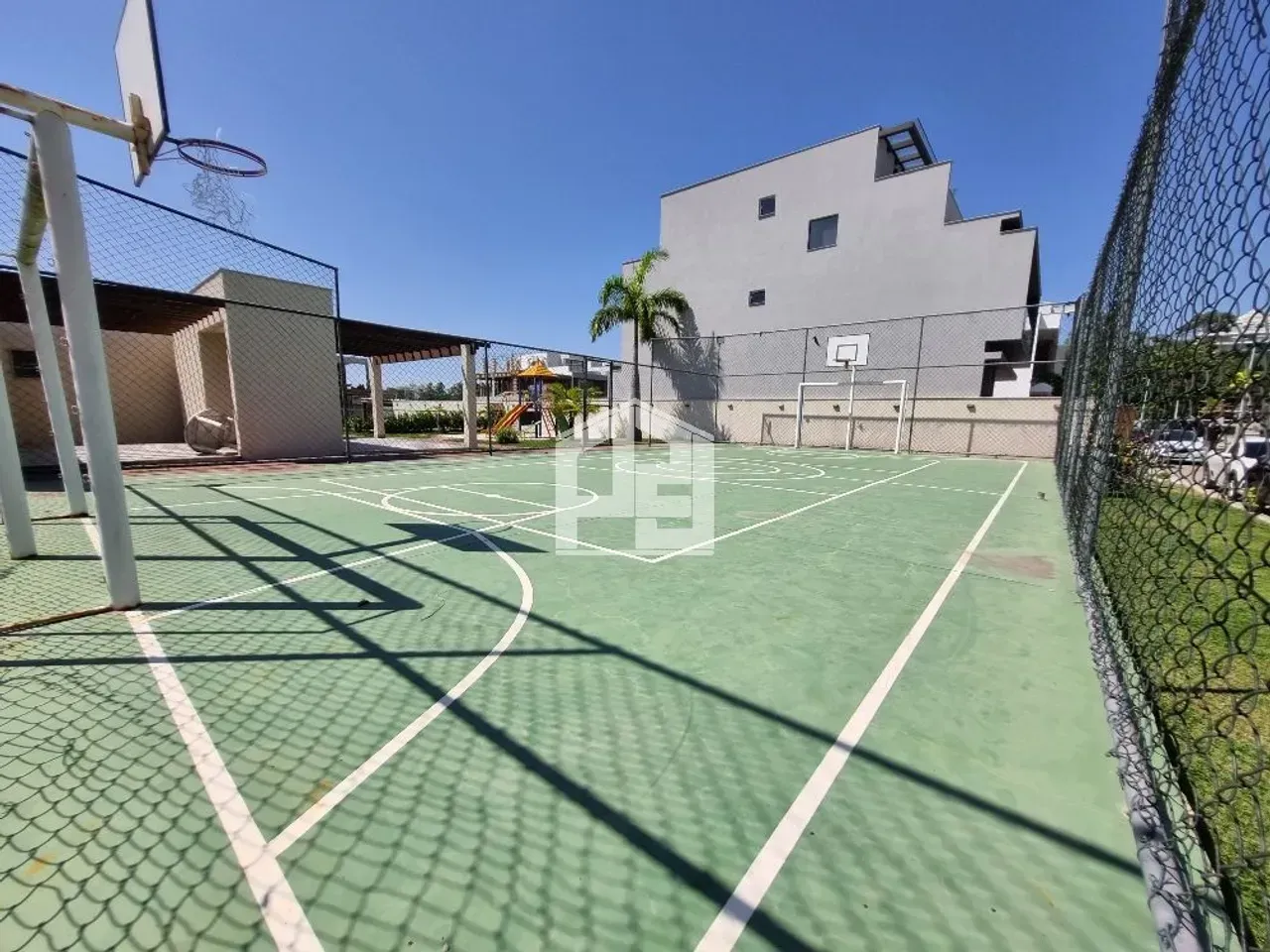 Triplex house with 4 bedrooms and 5 bathrooms, 2 parking — photo 28