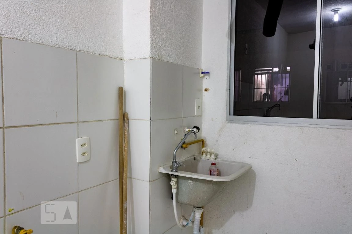 Apartamento com 2 quartos e área de lavanderia — photo 29