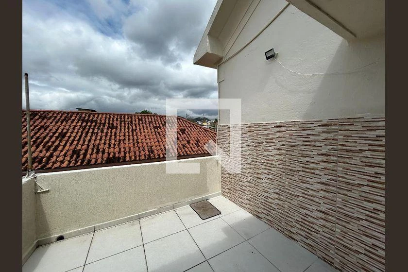 House, 76 m², with wood or laminate floors — photo 21