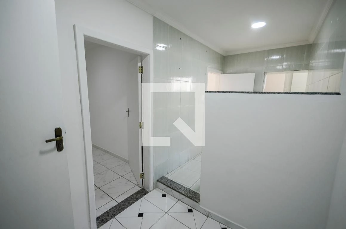 1-bedroom apartment with balcony and no parking — photo 18