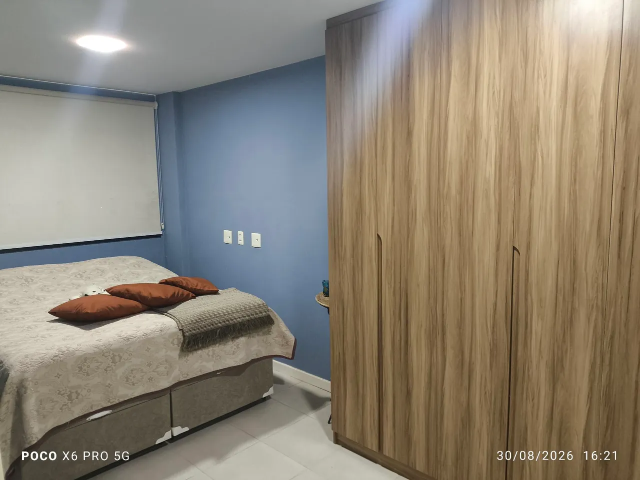Furnished apartment with open-plan kitchen and 2 bedrooms — photo 12