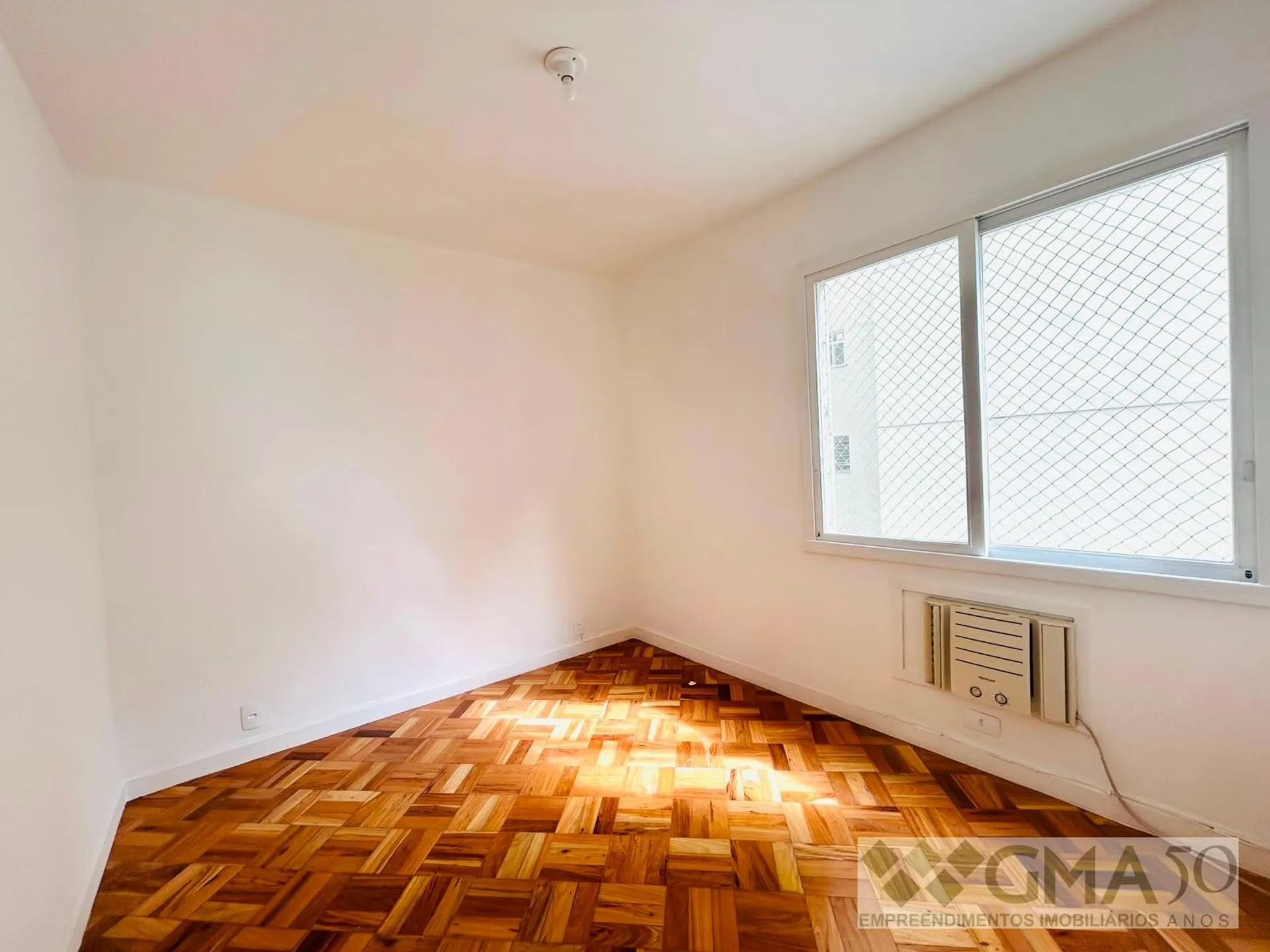 Rental apartment with 3 bedrooms and 3 bathrooms — photo 13