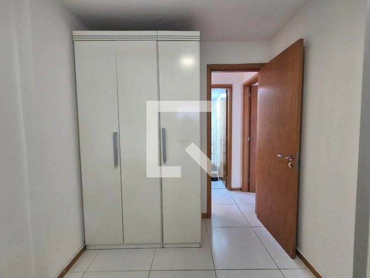 Застеклённый балкон и 3 спальни: квартира 137 м² — photo 12