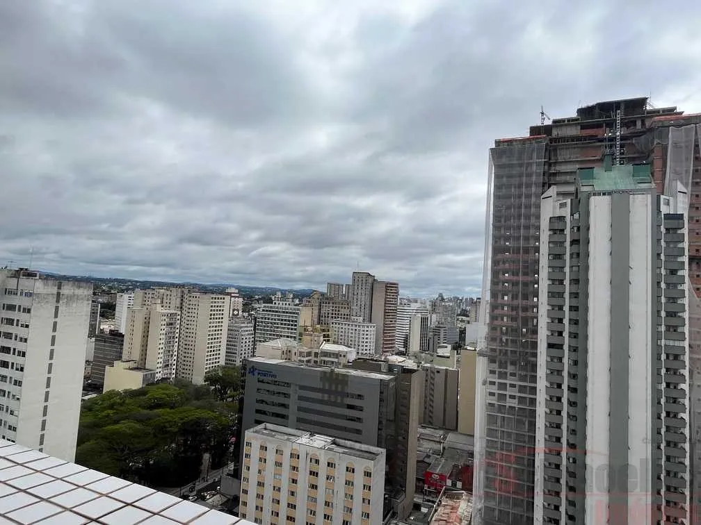 1 quarto e varanda envidraçada: apartamento de 28 m² — photo 20
