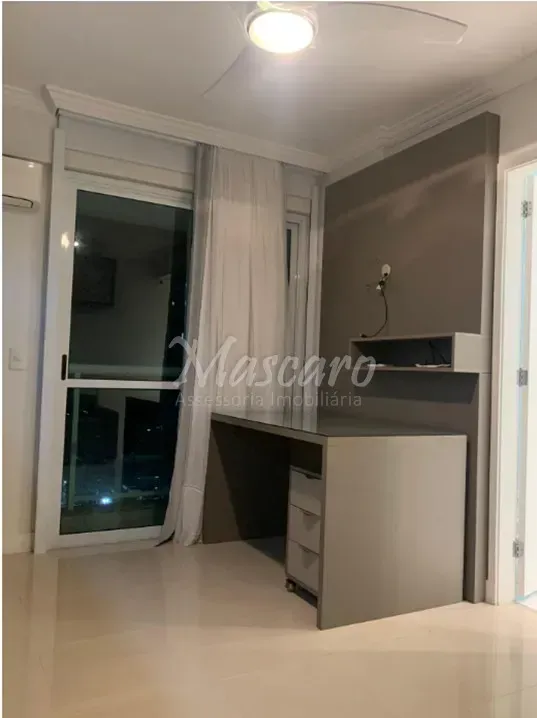 Furnished apartment with 3 bedrooms and a separate kitchen — photo 2