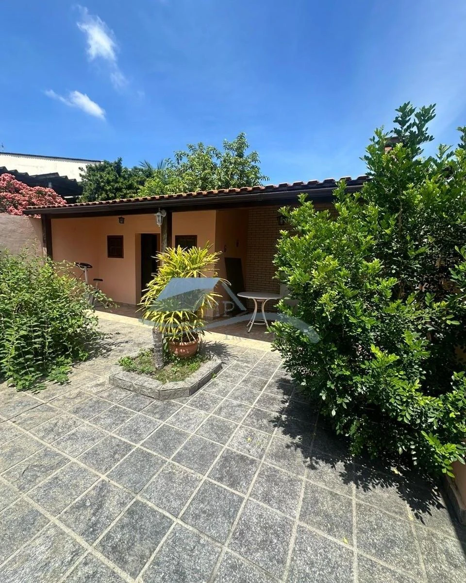 Furnished 167 m² house with a closed kitchen and gas stove — photo 41