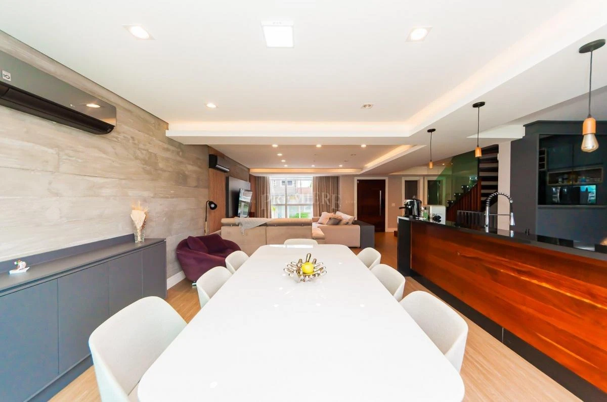 Furnished house with 3 bedrooms and 5 bathrooms — photo 34